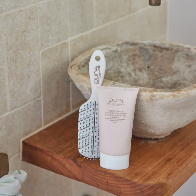 PURE PRECIOUS ENDS LEAVE IN TREATMENT 150ML - Image 3