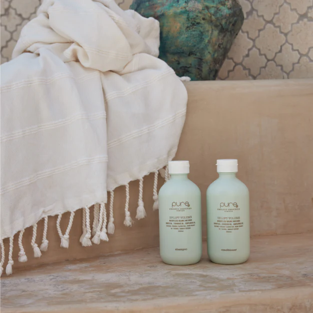 PURE Up.lift Volume Weightless Volume And Shine Shampoo | Various Sizes - Image 3